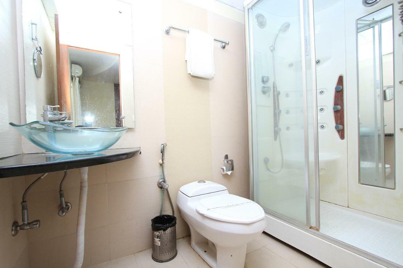 Capital O 47284 Atithi Resort Bharuch Dış mekan fotoğraf