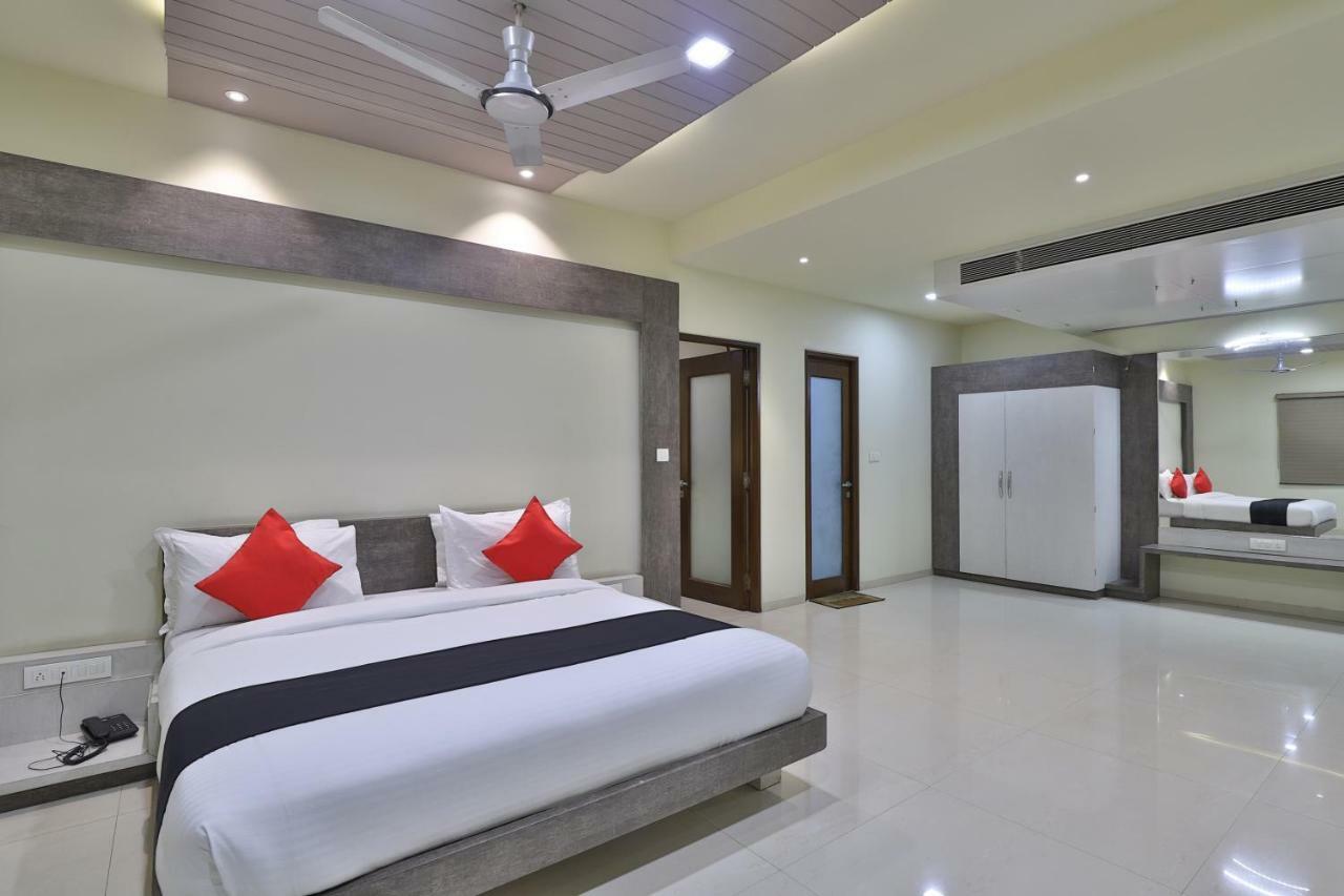 Capital O 47284 Atithi Resort Bharuch Dış mekan fotoğraf